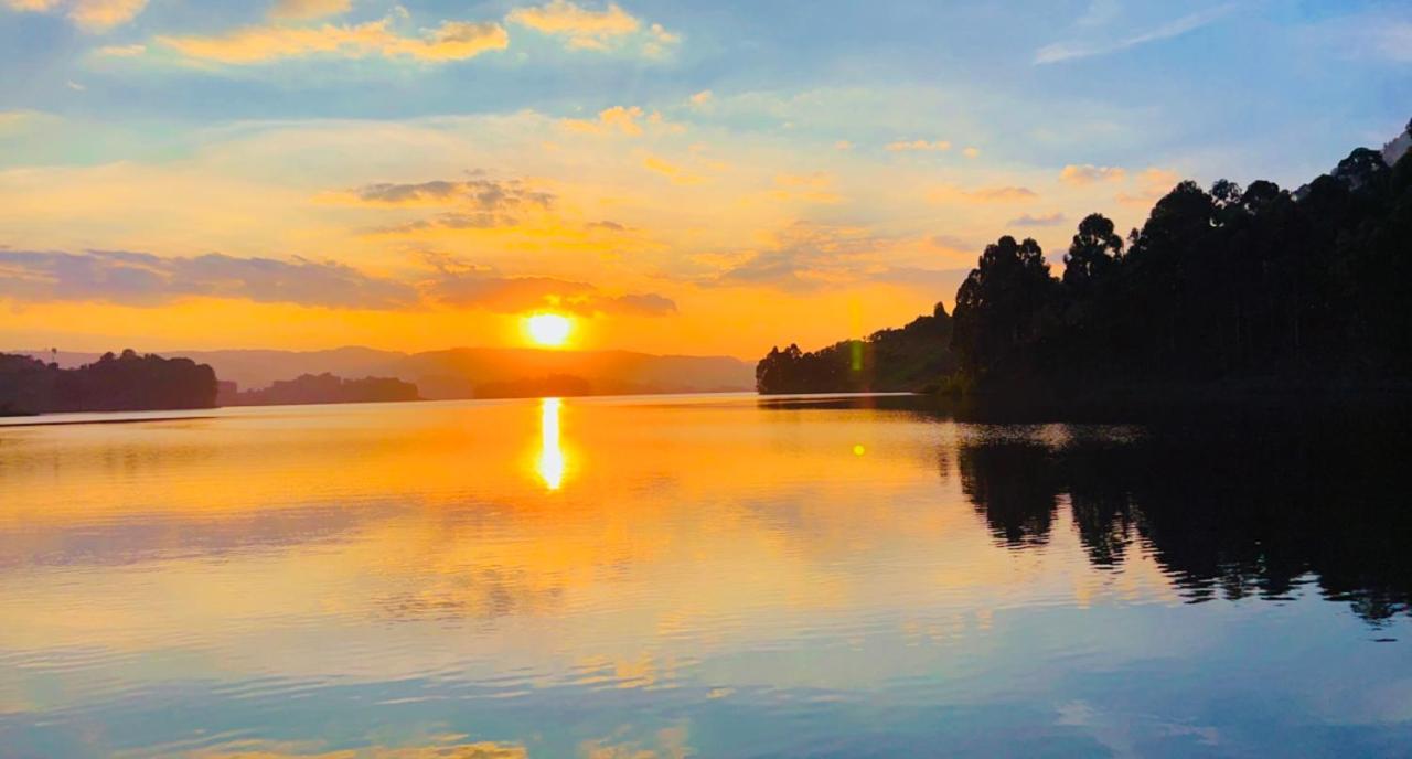 Lake Bunyonyi Rock Resort Kabale Екстер'єр фото