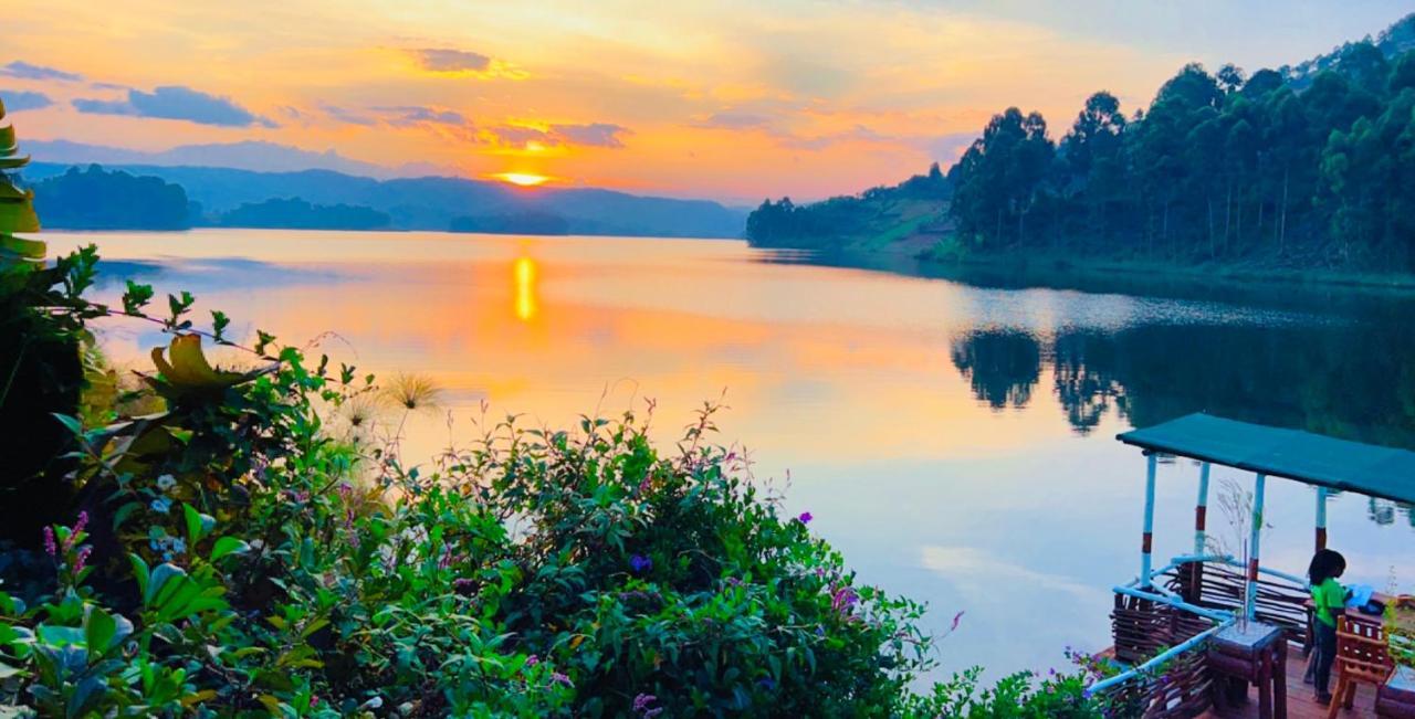 Lake Bunyonyi Rock Resort Kabale Екстер'єр фото